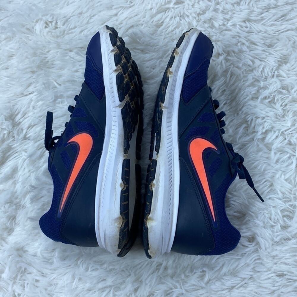 Nike Running Shoes - Picture 4 of 7